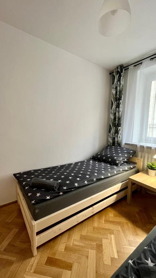 Warszawa Krucza Pokoje ภายนอก รูปภาพ